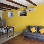 Bruno - Parking Included