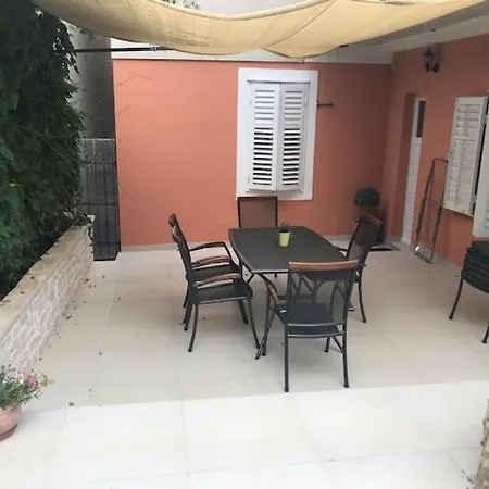 Bruno Apartment