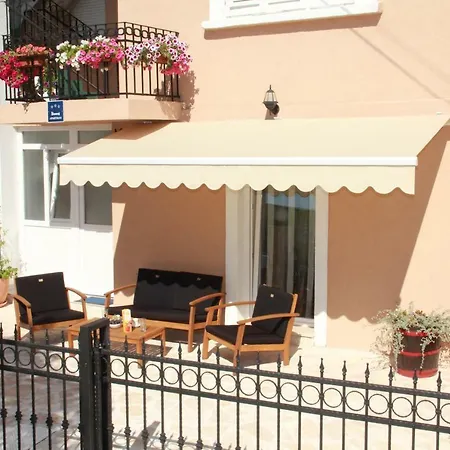 Apartment Bruno Šibenik
