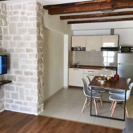Apartment Bruno