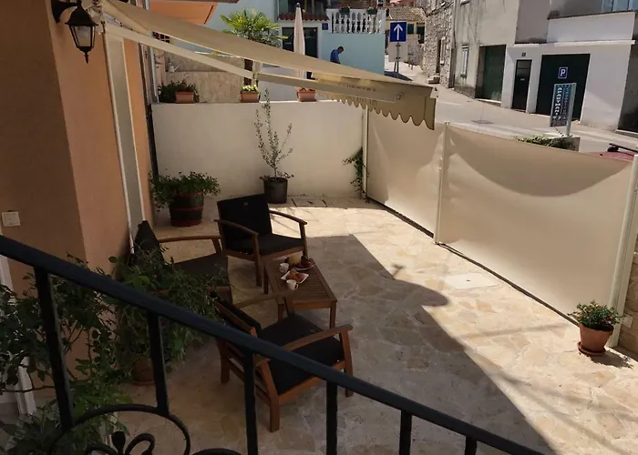 아파트 Bruno - Parking Included 시베니크